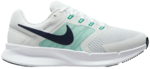 Giay Nike Run Swift 3 'White' DR2698-100