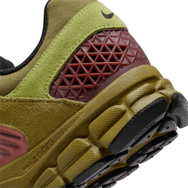 Giay Nike Zoom Vomero 5 'Pacific Moss' FJ1910-300