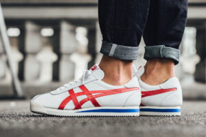 Giay Onitsuka Tiger Corsair 'White Red' 1183B397-100
