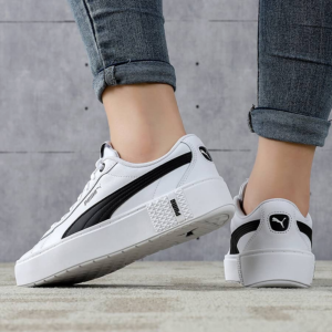 Giay Puma Smash Platform V2 'White Black' 373035-02