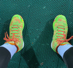 Giay Under Armour Curry 1 'Candy Reign' 3026196-300