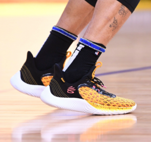 Giay Under Armour Curry Flow 9 x Sesame Street 'Beyond The Stripe' 3024249-003