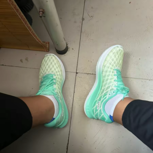 Giay Under Armour Flow Velociti 'White Green' 3025652-104