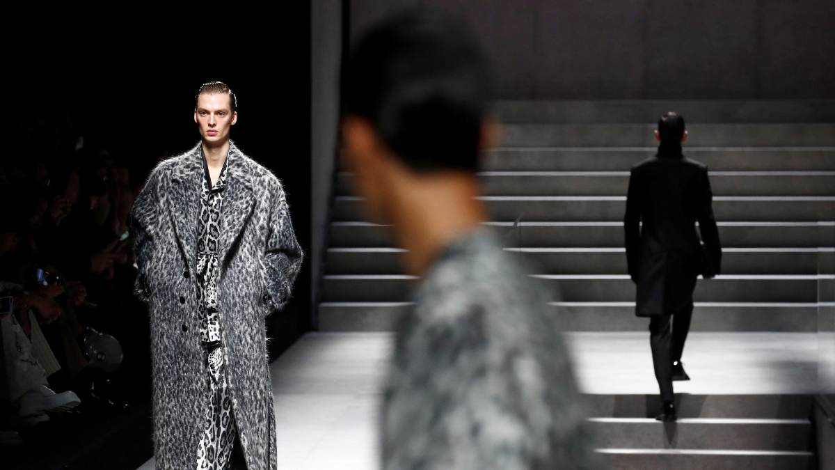 Hinh anh 2: Milan Fashion Week 2024: Tien de cho mot nam thoi trang cao cap