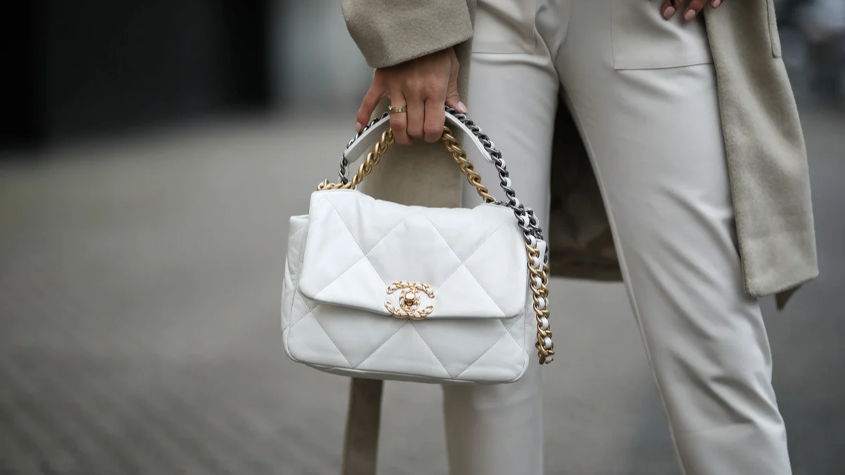 Hinh anh 2: 5 dieu can luu y khi mua tui Chanel moi hoac da qua su dung