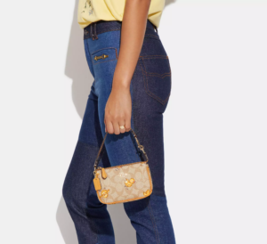 Tui Coach Nolita 15 In Signature Canvas 'Tossed Chick' CC419-IMOT4