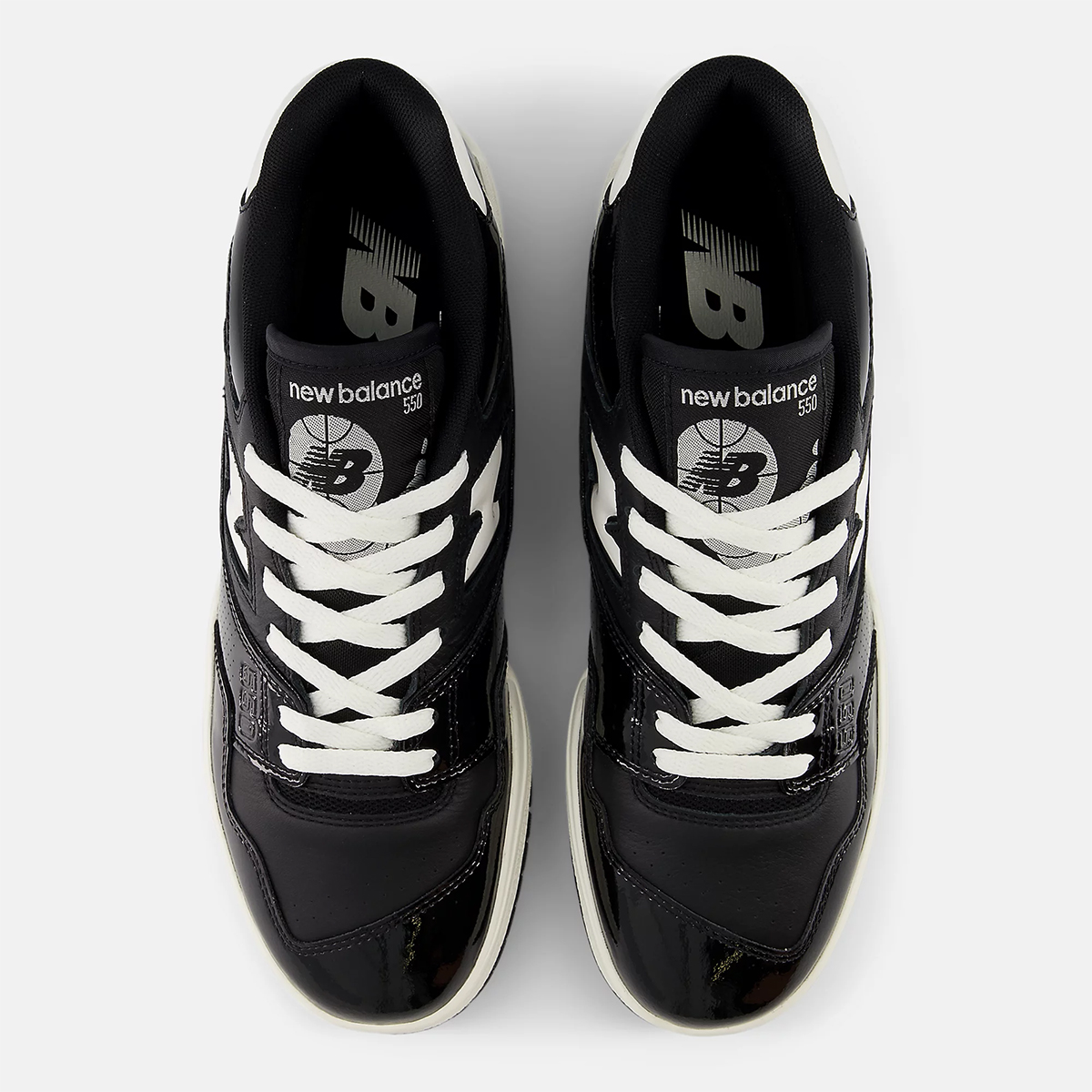 New Balance 550 da bóng bẩy và sức hút của thiết kế Retro Hinh anh 5: New Balance 550 da bong bay va suc hut cua thiet ke Retro