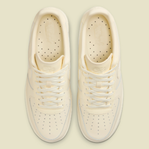 Giay Nike Air Force 1 Low 07 'Coconut Milk' DM0211-101