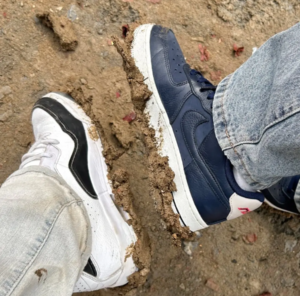 Giay Nike Air Force 1 '07 'Obsidian' DZ2708-100