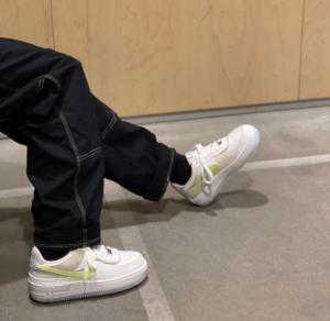 Giay Nike Air Force 1 'Shadow Sail Lemon Twist' FB7582-100