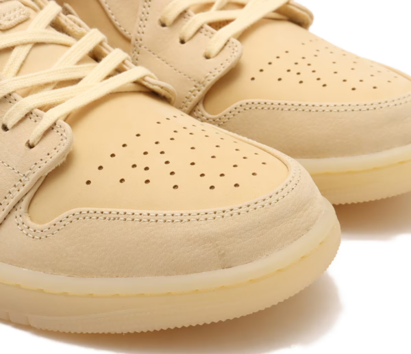 Giay Nike Air Jordan 1 Low SE ‘Pale Vanilla’ FZ3972-294