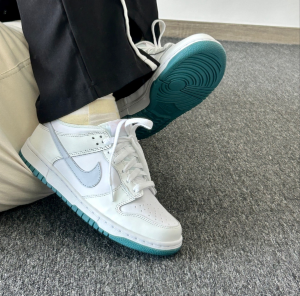Giay Nike Dunk Low ‘Features Green’ FD9911-101