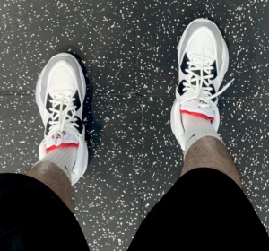 Giay Nike Kyrie 8 'Machine' CZ0204-101