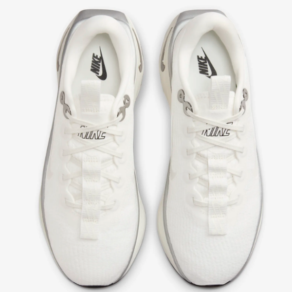 Giay Nike Motiva 'Summit White Black' DV1238-103