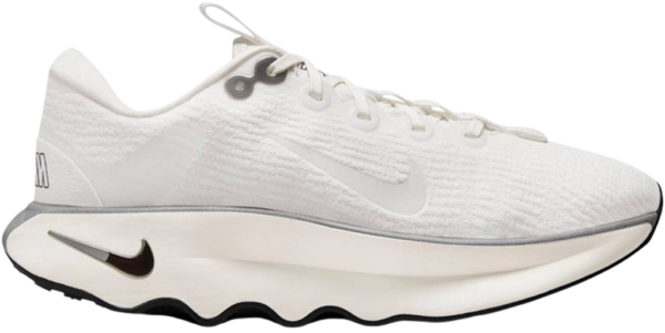 Giay Nike Motiva 'Summit White Black' DV1238-103