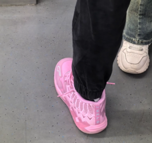 Giay Puma MB.01 'Iridescent' 309755-01