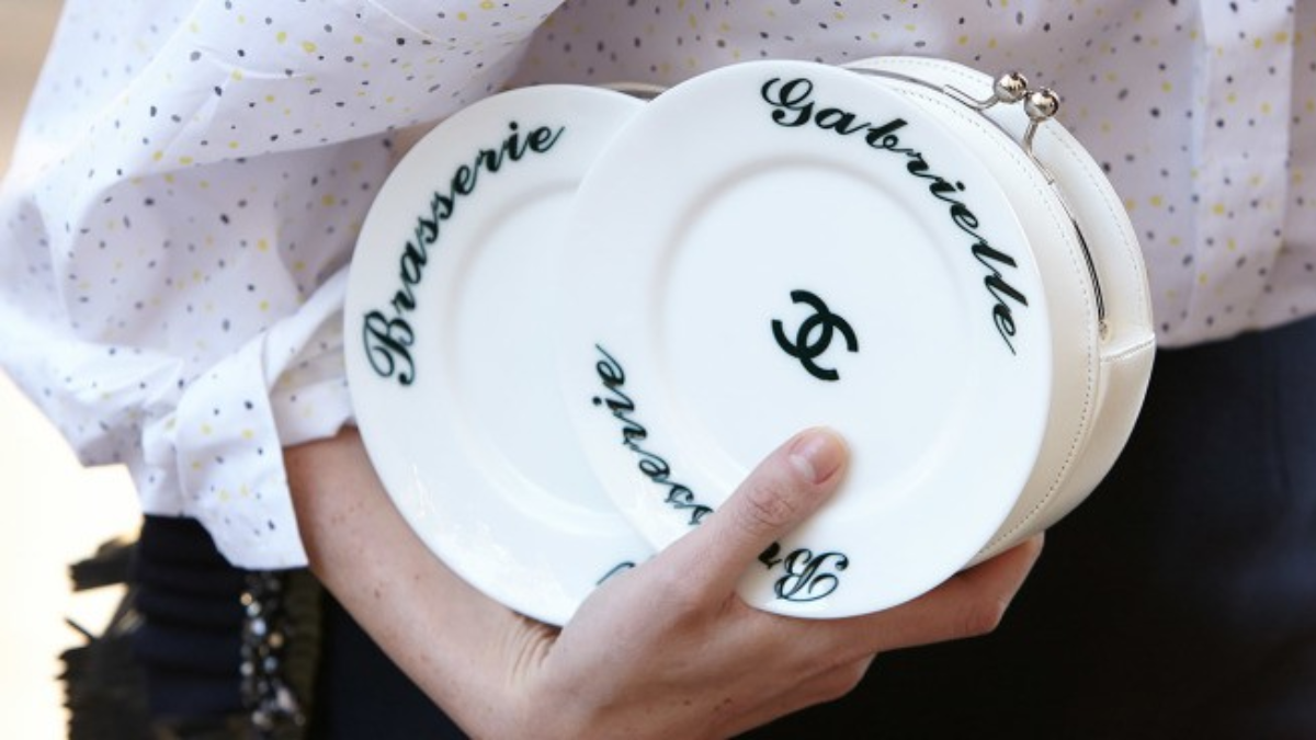 Hinh anh 9: Vuot thoi trang – Tui xach Chanel trong nghe thuat