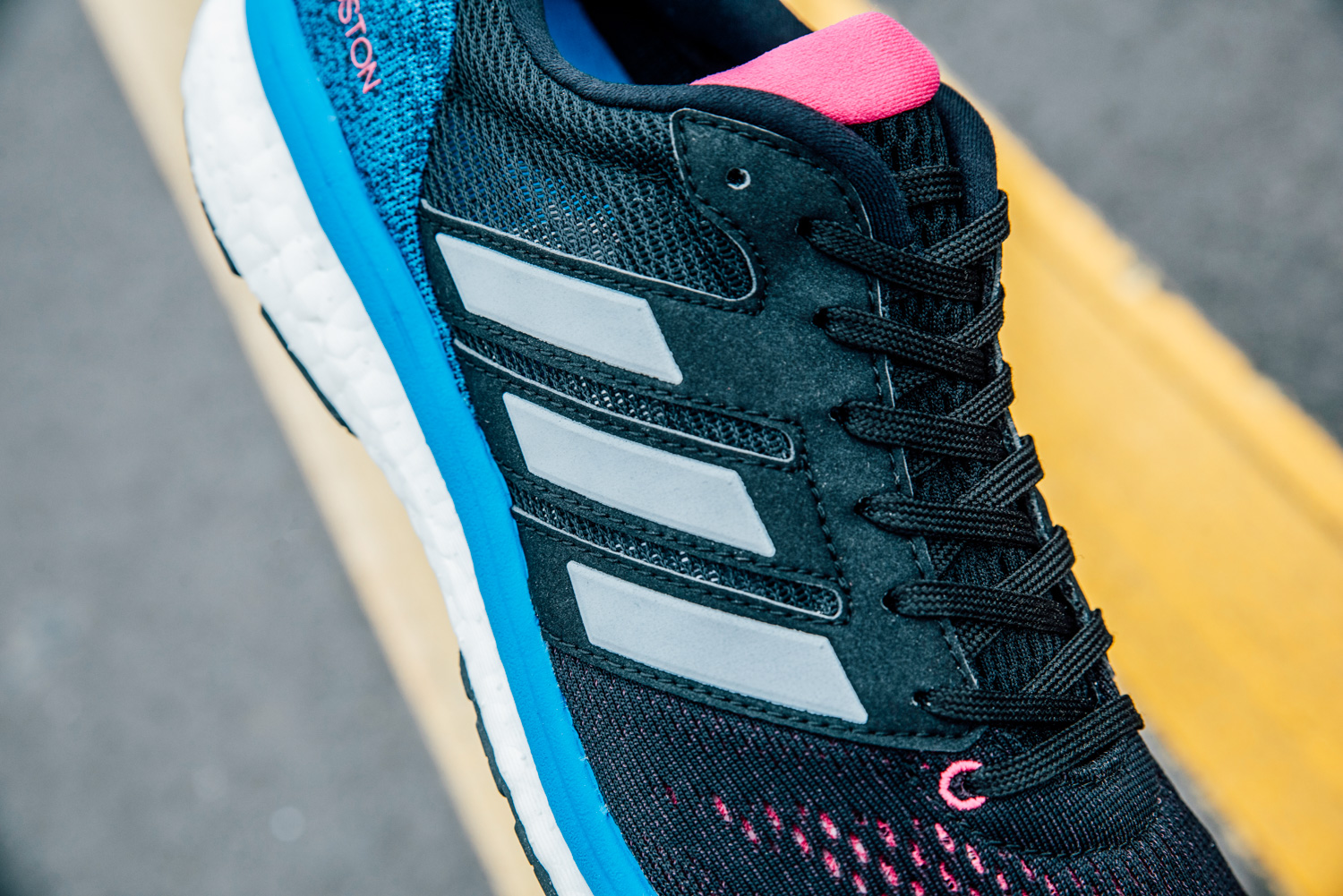 Hinh anh 5: 8 doi giay chay adidas tot nhat 2023 cho nu