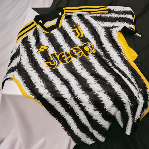 Ao Adidas Juventus 23/24 Home Jersey 'Black White' HR8248