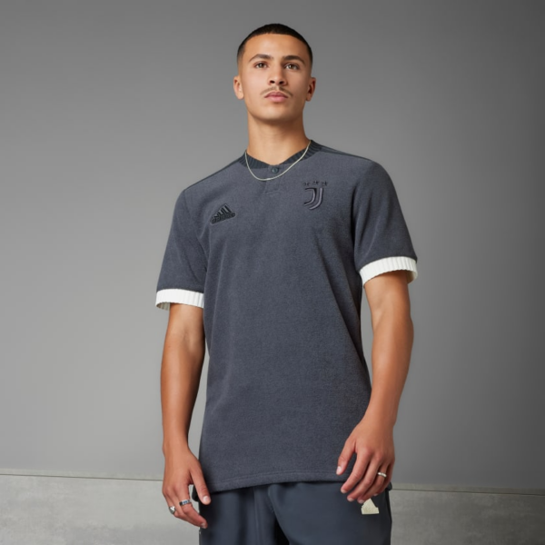 Ao Adidas Juventus 23/24 LFSTLR Jersey 'Carbon' IT8213