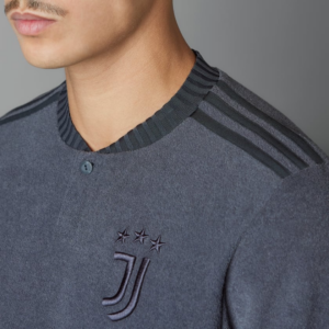 Ao Adidas Juventus 23/24 LFSTLR Jersey 'Carbon' IT8213