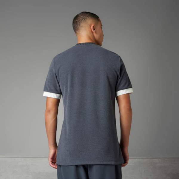 Ao Adidas Juventus 23/24 LFSTLR Jersey 'Carbon' IT8213