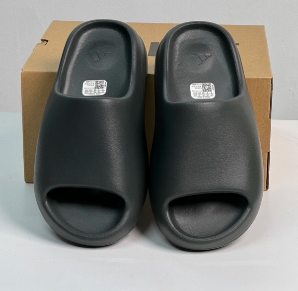 Dep Adidas Yeezy Slides 'Dark Onyx' ID5103