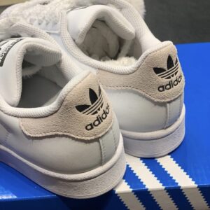 Giay Adidas Superstar 'Crystal White' GX3640