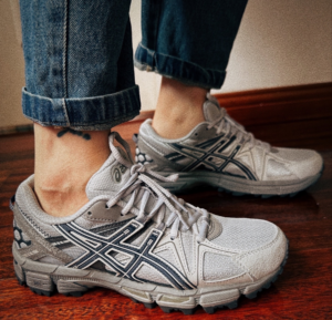 Giay Asics Gel-Kahana 8 'Grey Black' 1011B109-030