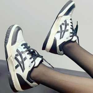 Giay Asics Gel Spotlyte Low 'White Black' 1203A505-100