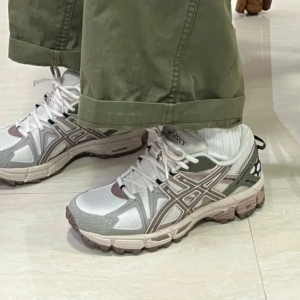 Giay Asics Gel‑Kahana 8 'Grey Red' 1011B109-029