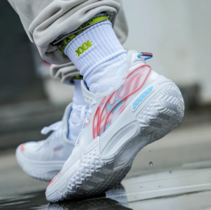 Giay Lining Jie Ao 'White Flame' ABFU019-8