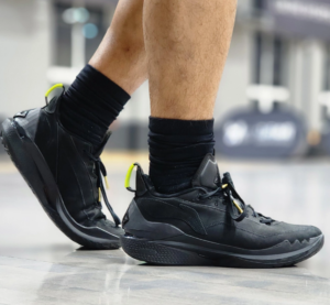 Giay Lining Jimmy Butler 2 'BigFace Coffee' ABAT081-10