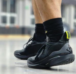 Giay Lining Jimmy Butler 2 'BigFace Coffee' ABAT081-10