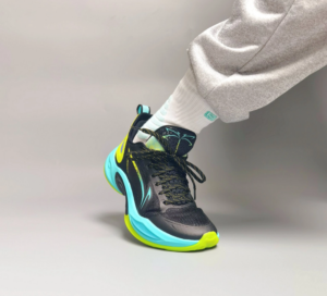 Giay Lining Ultra Light 'Black Multi' ABAU011-2