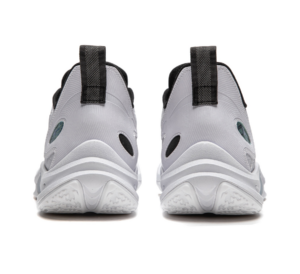 Giay Lining Ultra Light 'White Black' ABAU011-1