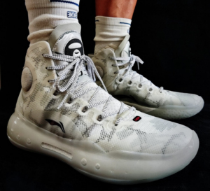 Giay Lining YuShuai 14 x AAPE 'White' ABAQ033-26