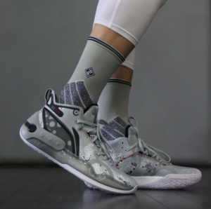 Giay Lining Yushuai 16 Mid 'Ape Camo' ABAS053-5