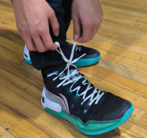 Giay Lining Yushuai 16 Mid 'Black Soul' ABAS053-6