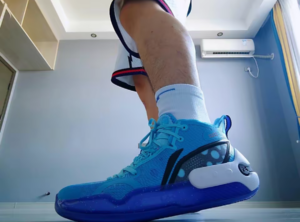 Giay Lining Yushuai 16 Mid 'Moon White Blue' ABAS053-1