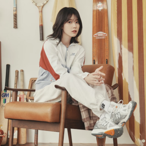 Giay New Balance 1906R 'Silver Orange' M1906RWM