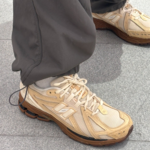 Giay New Balance 1906R x Randomevent 'Sweetness Of Kin' M1906RRE