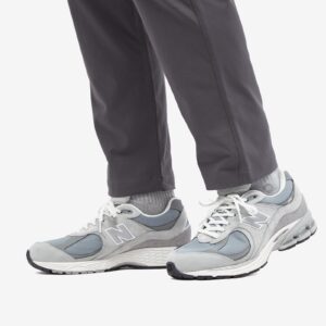 Giay New Balance 2002R 'Grey' M2002RXJ