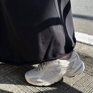 Giay New Balance 725 'Off White Grey' ML725UF