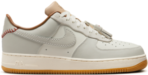 Giay Nike Air Force 1 Low 'Tassels Light Bone' HF5697-001