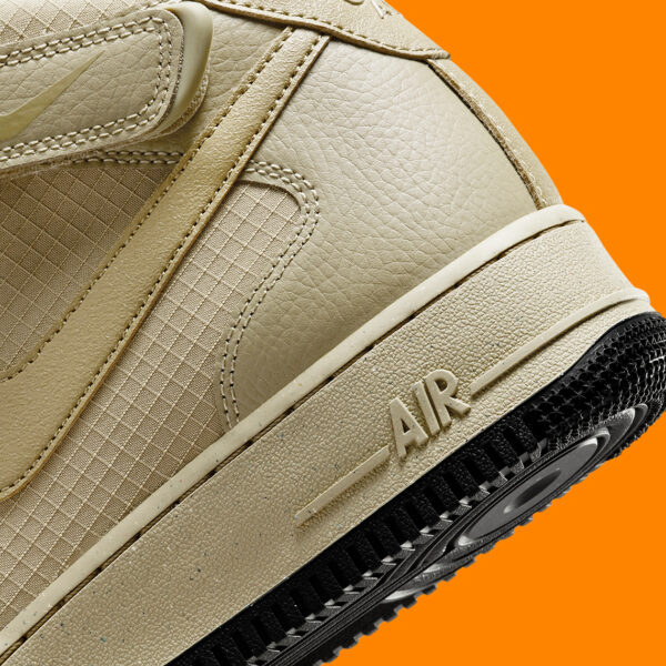 Giay Nike Air Force 1 Mid '07 'Khaki Black Nylon' FB8881-200