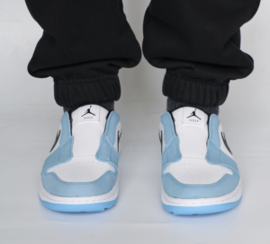 Giay Nike Air Jordan 1 Golf Mule 'University Blue' FJ1214-400