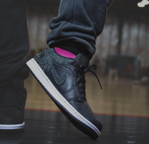 Giay Nike Air Jordan 1 Low Golf 'Black Gum' DD9315-005