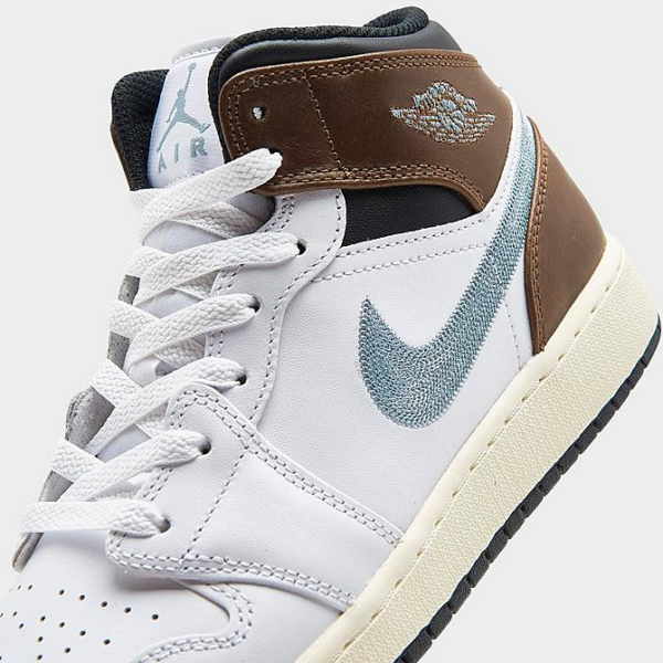 Giay Nike Air Jordan 1 Mid SE GS 'Brown Blue Grey' FQ8162-142