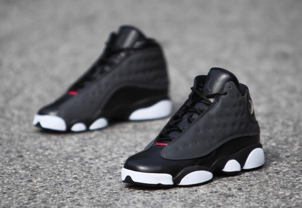 Giay Nike Air Jordan 13 Retro 'Hyper Pink' 439358-009